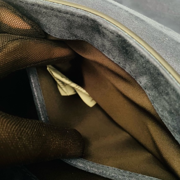 Versace Gold Palazzo Sultan Medusa Swarovski Crystal. - Picture 9 of 10